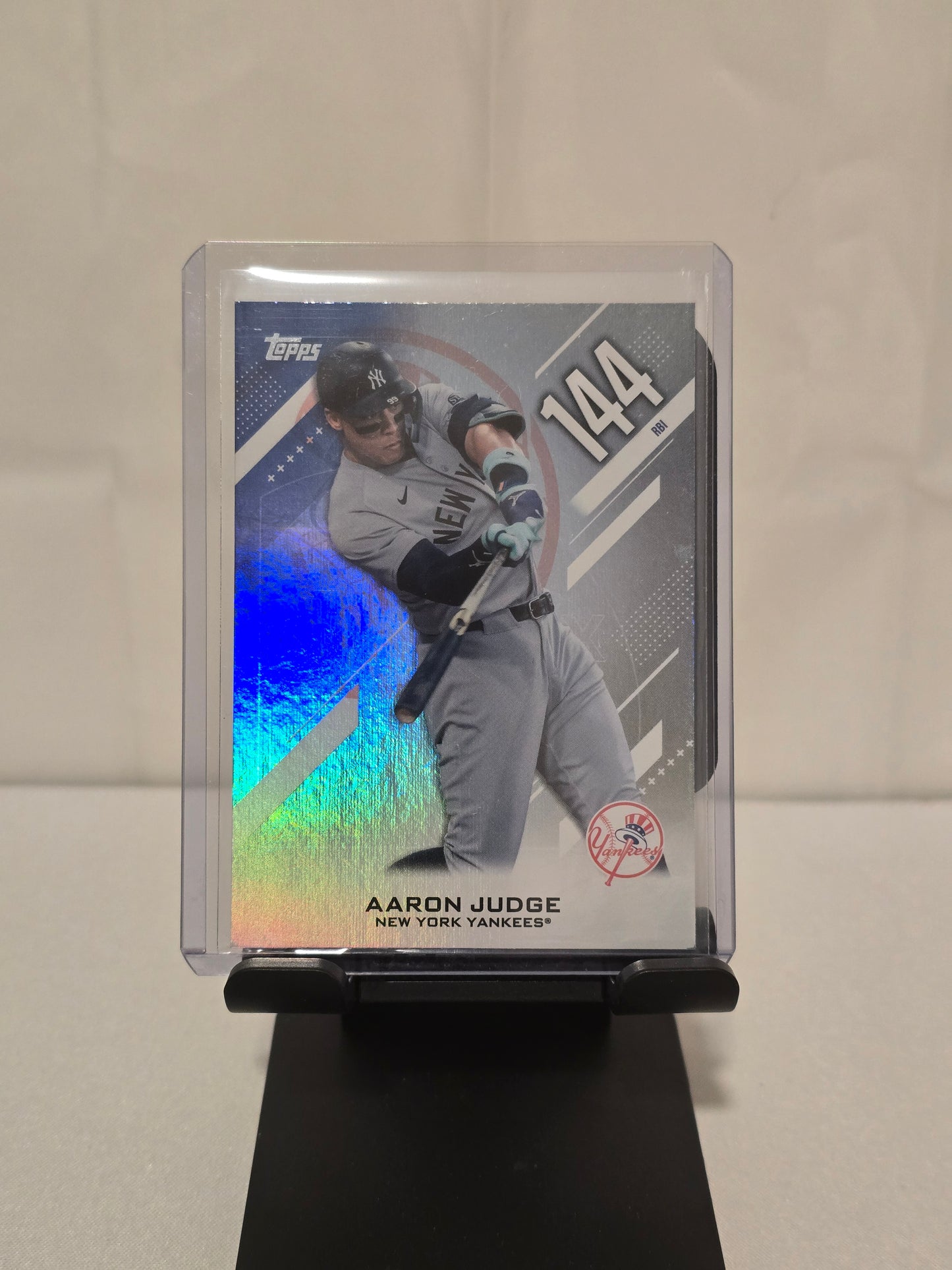Aaron Judge Topps Refractor